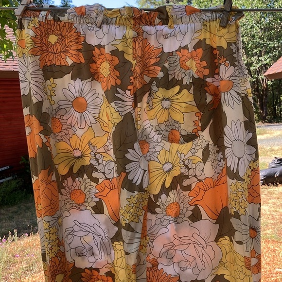 Holistia lightweight flowy Floral Wide-Leg Pants Large made in Canada - Picture 4 of 6